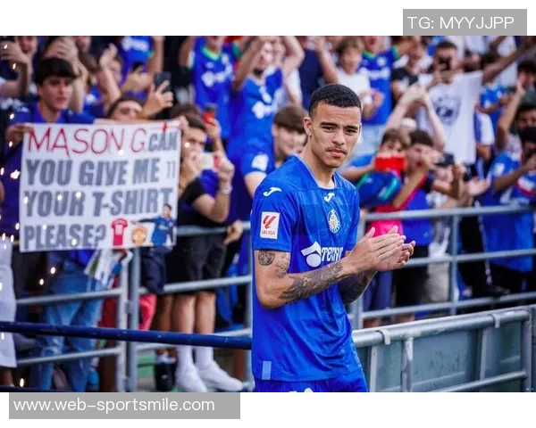 曼联关注格林伍德潜在奖金机会或将带来可观收益 曼联关注格林伍德潜在奖金机会或将带来可观收益