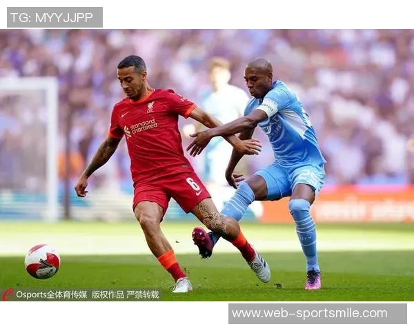 胜利门将失误致命奎尼奥内斯轻松破门上演反击好戏 胜利门将失误致命奎尼奥内斯轻松破门上演反击好戏