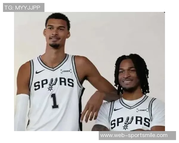 马刺视卡斯尔为文班理想搭档交易他将让人感到震惊 马刺视卡斯尔为文班理想搭档交易他将让人感到震惊